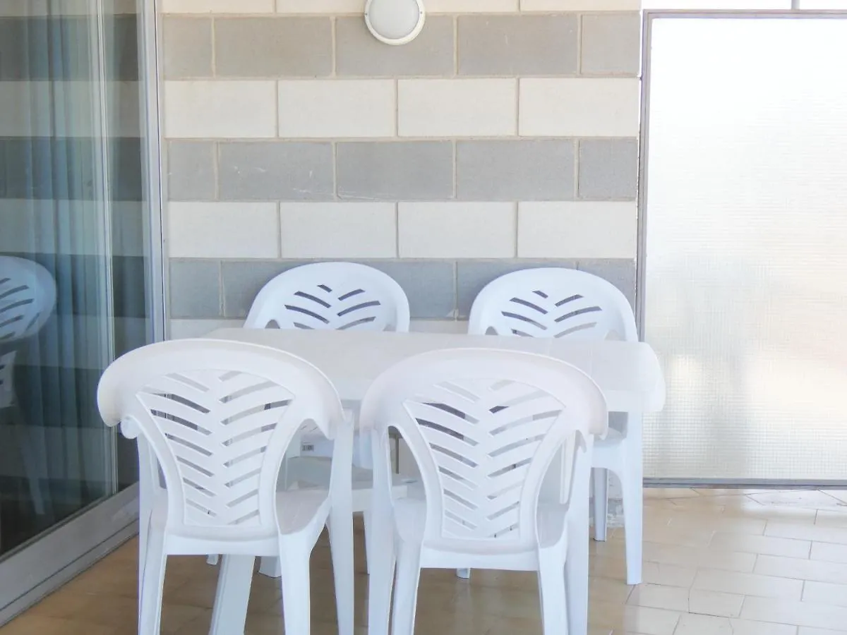 Bora 6-D Appartement Roses Spanje